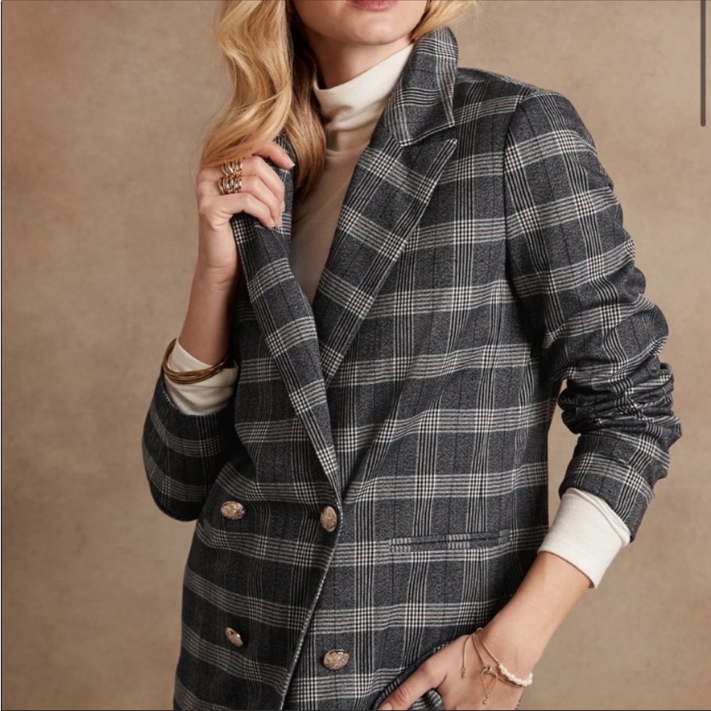 Banana Republic Factory Boyfriend Blazer Midnight Plaid Cool Navy Gold Buttons 8